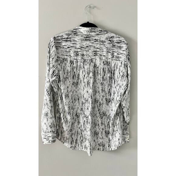 Express Portofino Shirt – Black & White Abstract Print – Size large - Picture 3 of 4